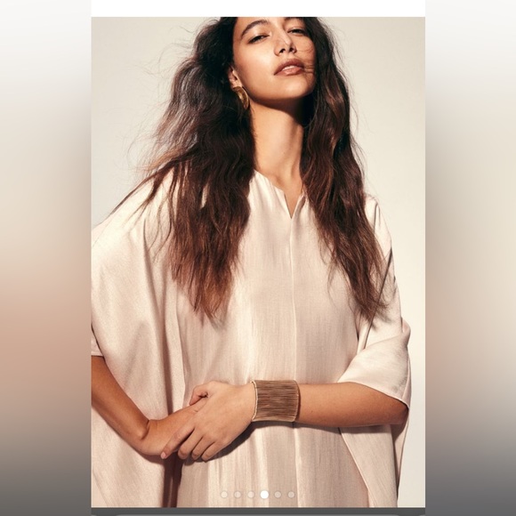 NUDE SHIMMERING KAFTAN - Picture 5 of 8